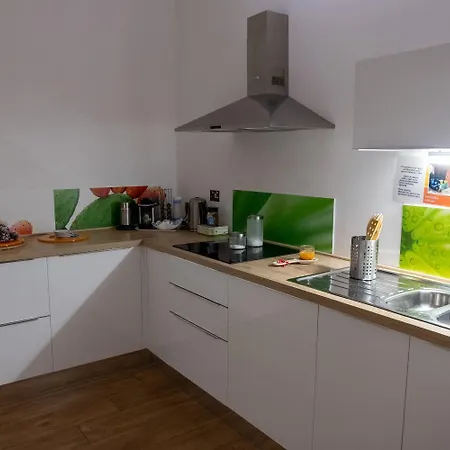 Tulipano Rosso Apartman *