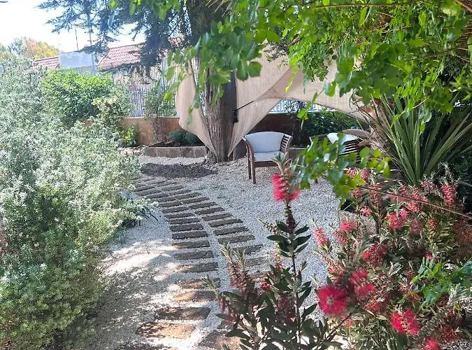 דירה Tulipano Rosso בארי